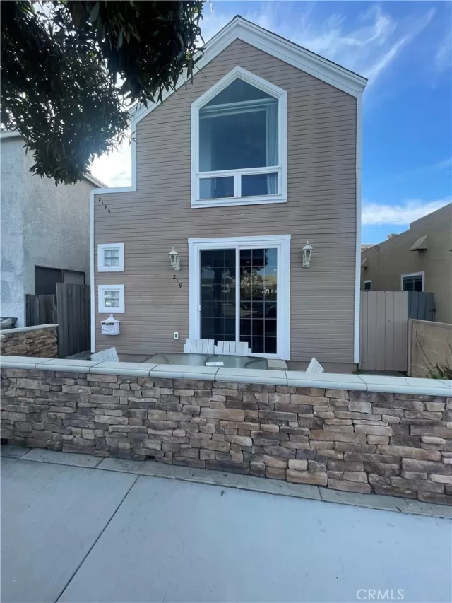 MLS: PW24075430 Condo For Sale