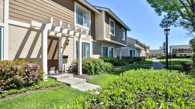 MLS: PW24076123 Condo For Sale