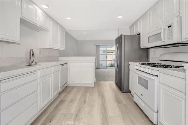 MLS: PW24079445 Condo For Sale