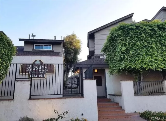 MLS: PW24081255 Condo For Sale