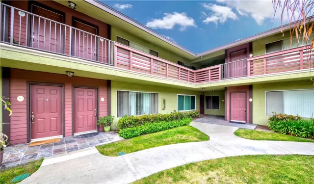 MLS: PW24081844 Condo For Sale