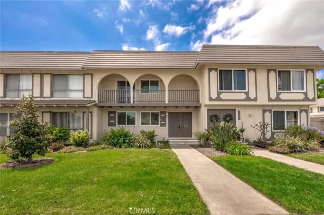 MLS: PW24091952 Condo For Sale