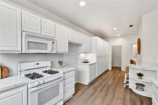 Photo #6: PW24093921 Listing 