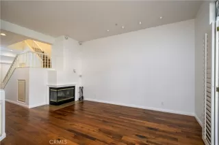 Photo #6: PW24094905 Listing 