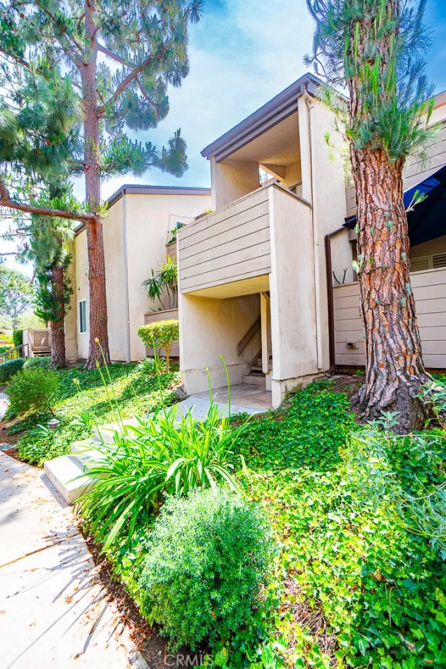 MLS: PW24097366 Condo For Sale