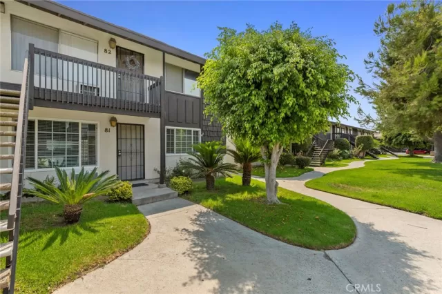 MLS: PW24098974 Condo For Sale