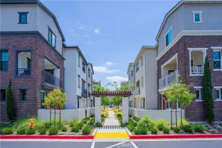 Photo #2: PW24104566 Listing 