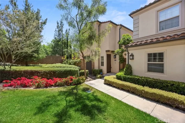 MLS: PW24107524 Condo For Sale