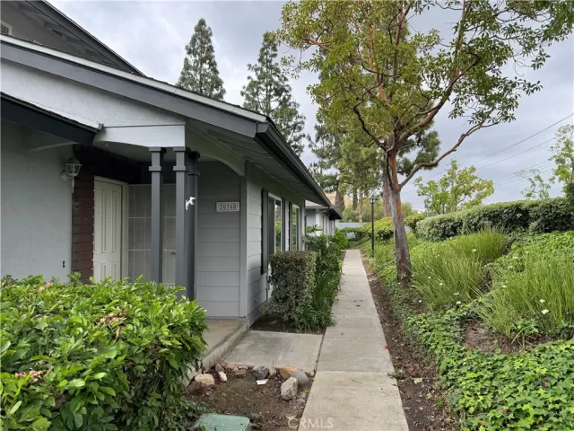 MLS: PW24108928 Condo For Sale