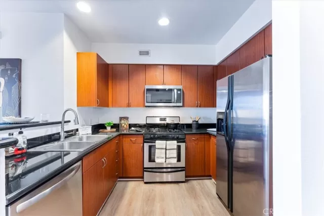 MLS: PW24109217 Condo For Sale