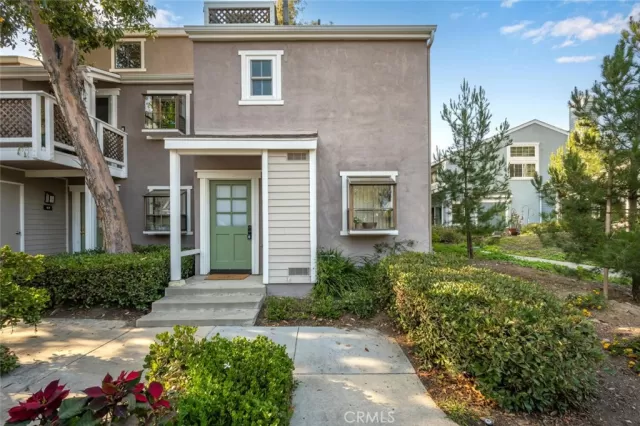 MLS: PW24109451 Condo For Sale