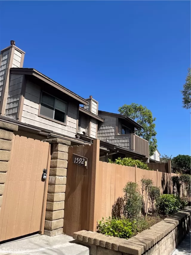 MLS: PW24110058 Condo For Sale