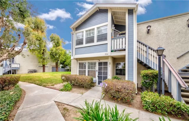 MLS: PW24110201 Condo For Sale