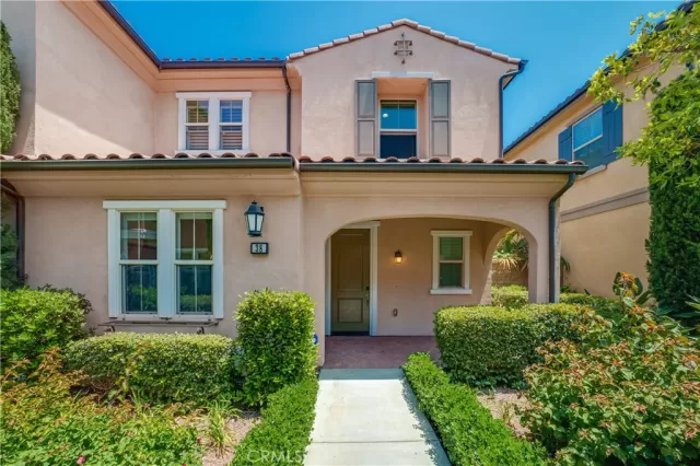 MLS: PW24111309 Condo For Sale