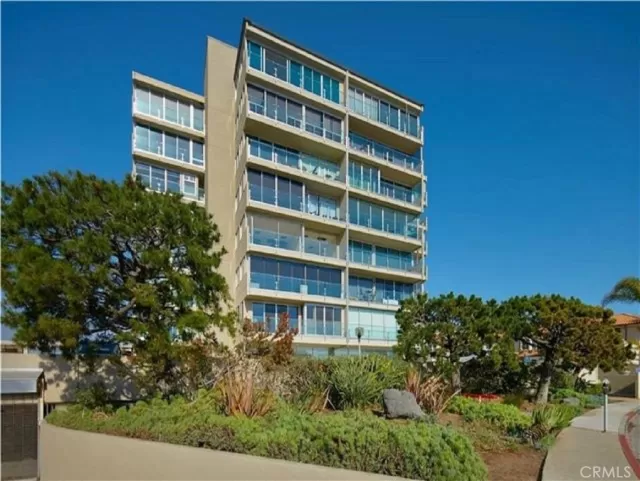 MLS: PW24111543 Condo For Sale