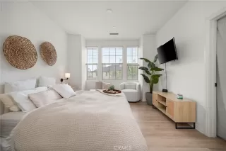 Photo #1: PW24112072 Listing 