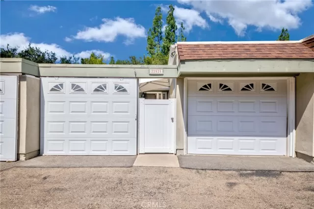 MLS: PW24112328 Condo For Sale