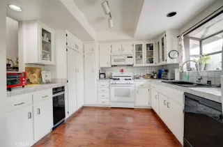 Photo #6: PW24113007 Listing 