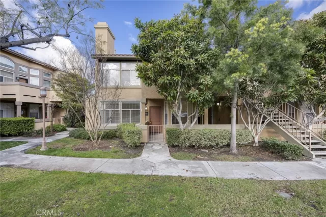 MLS: PW24113014 Condo For Sale