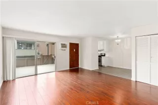 Photo #4: PW24113529 Listing