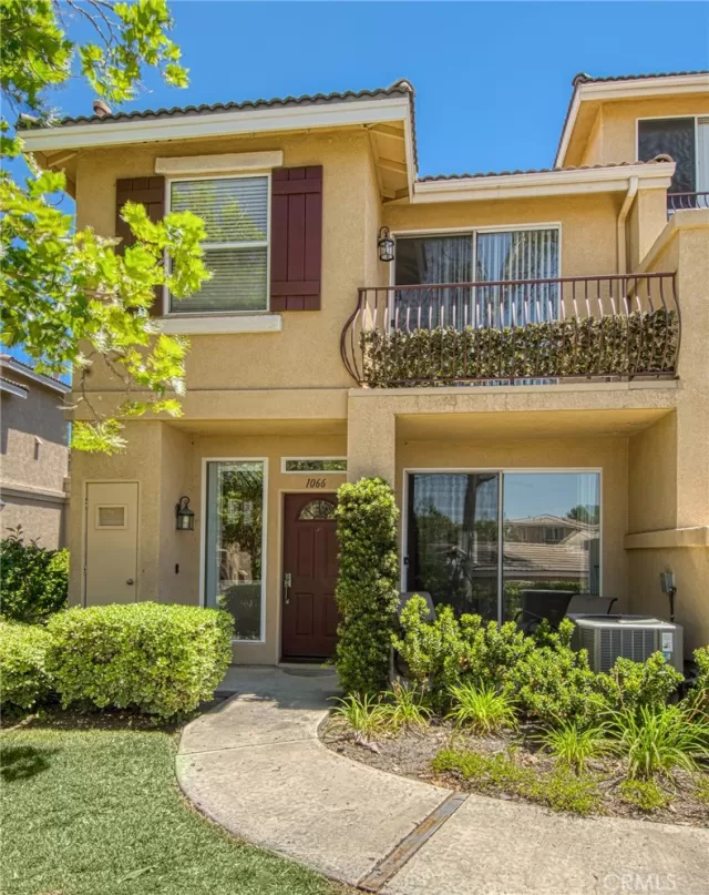 MLS: PW24113843 Condo For Sale