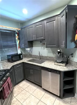 Photo #3: PW24117016 Listing