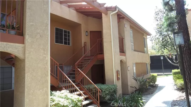 MLS: PW24118193 Condo For Sale