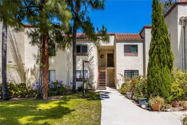 MLS: PW24123481 Condo For Sale