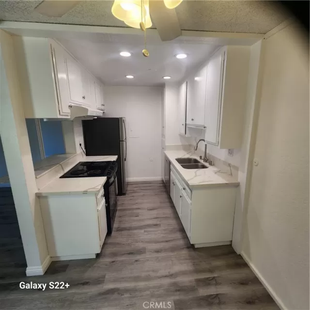 MLS: PW24128316 Condo For Sale
