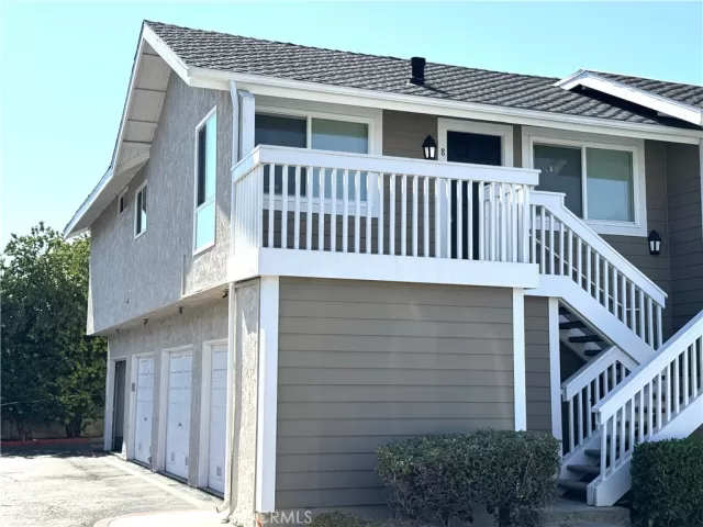 MLS: PW24128980 Condo For Sale