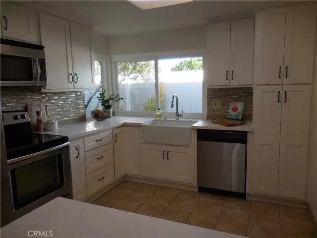 MLS: PW24131371 Condo For Sale