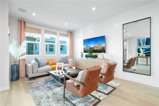 MLS: PW24132060 Condo For Sale