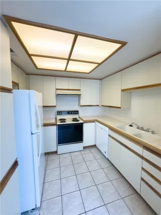 Photo #5: PW24136731 Listing 