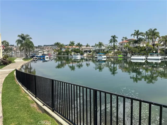 MLS: PW24140791 Condo For Sale