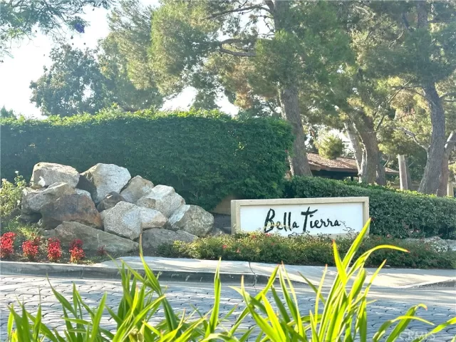 MLS: PW24144197 Condo For Sale