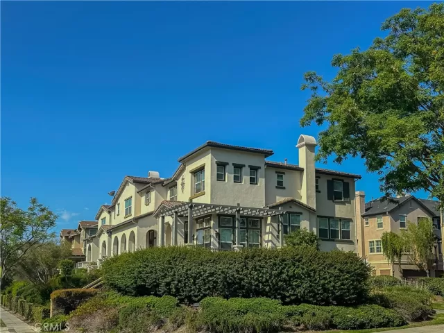 MLS: PW24144697 Condo For Sale