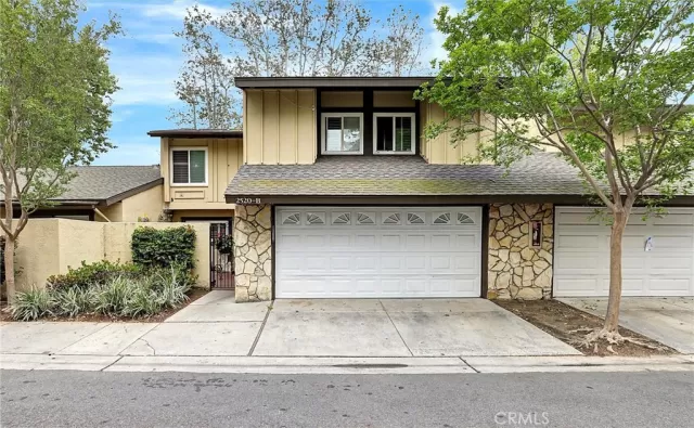 MLS: PW24145377 Condo For Sale