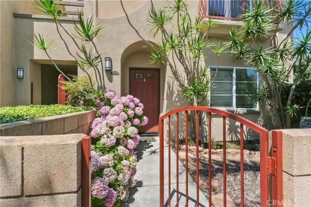 MLS: PW24154453 Condo For Sale