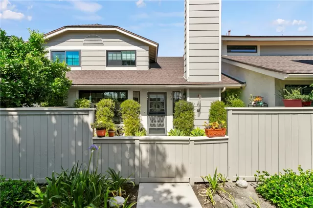 MLS: PW24157424 Condo For Sale