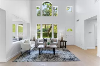 Photo #4: PW24159000 Listing