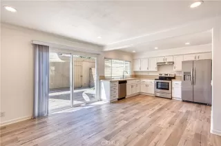 Photo #4: PW24161208 Listing 