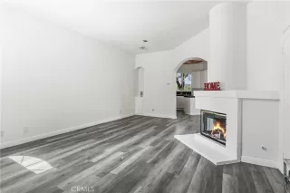 Photo #4: PW24163607 Listing