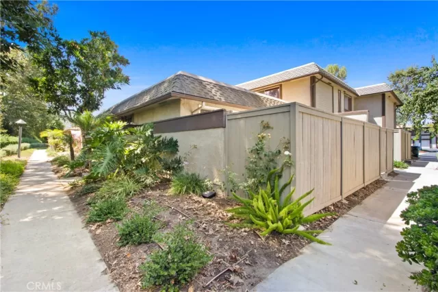 MLS: PW24165253 Condo For Sale