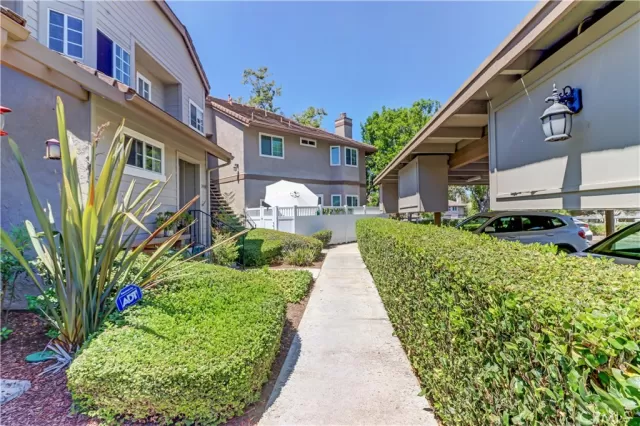 MLS: PW24166234 Condo For Sale