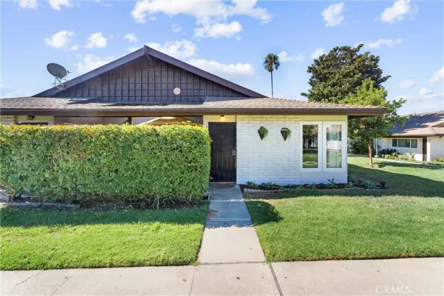 MLS: PW24166239 Condo For Sale