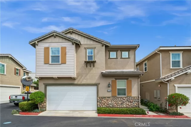 MLS: PW24167286 Condo For Sale