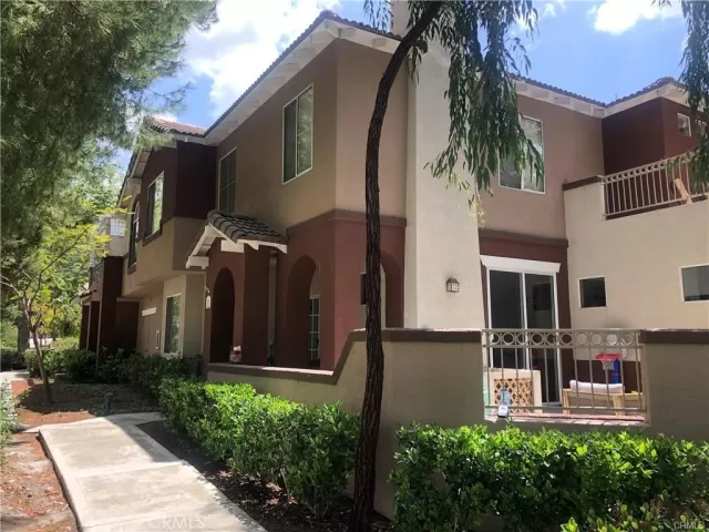 MLS: PW24174027 Condo For Sale