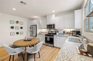 Photo #1: PW24176050 Listing