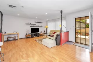 Photo #6: PW24187002 Listing 