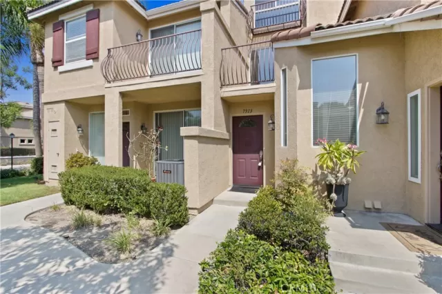 MLS: PW24192352 Condo For Sale